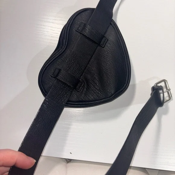 Target Black Heart-Shaped Wristlet - Picture 2 of 7